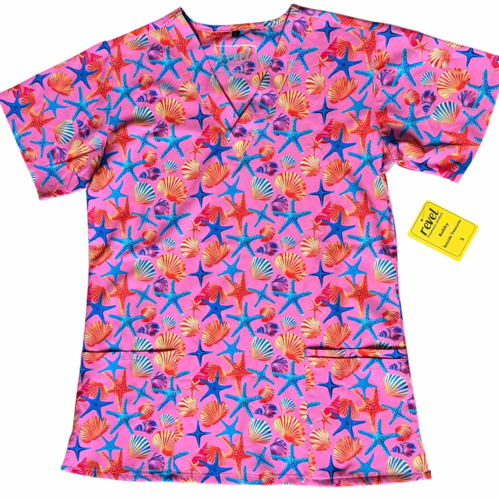 Revel Colorful Starfish and Shells Scrub Nurse Top size Small NEW